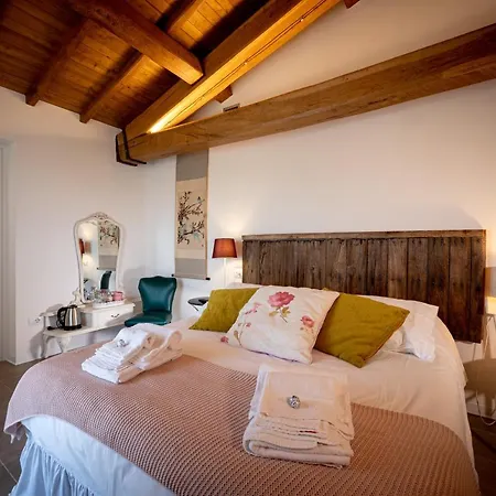 Farm stay Sorelle Biologiche Monte Castello di Vibio