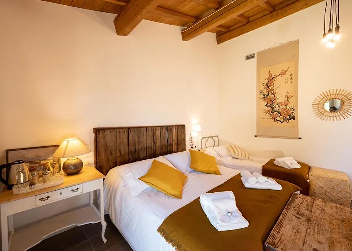 Sorelle Biologiche Alloggio per agriturismo *